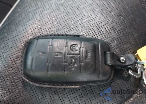 2019 Ram 1500 Laramie 4X4 5'7 Box z USA, uszkodzony, nr VIN 1C6SRFJT7KN517545